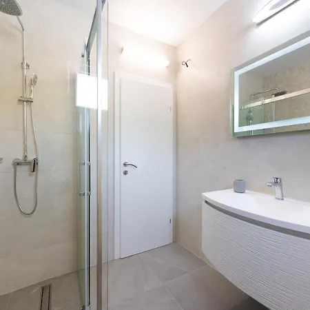 Laurea Апартаменты