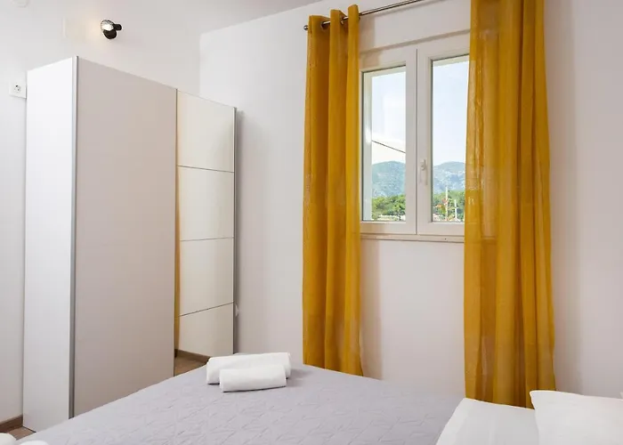 公寓 Laurea 斯拉诺